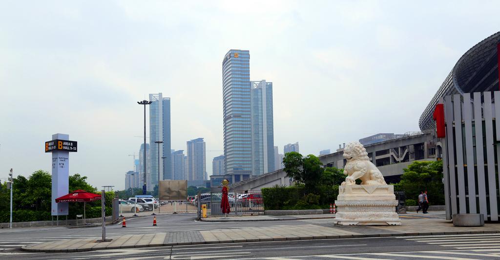 Guangzhou Yi Long International Apartment Exteriör bild