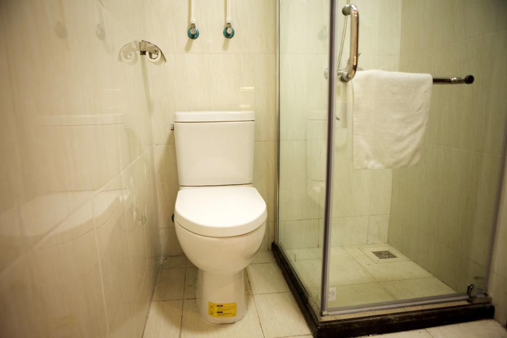 Guangzhou Yi Long International Apartment Rum bild